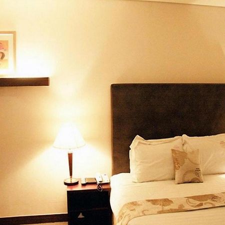 Hotel Sunshine Daejeon Bagian luar foto