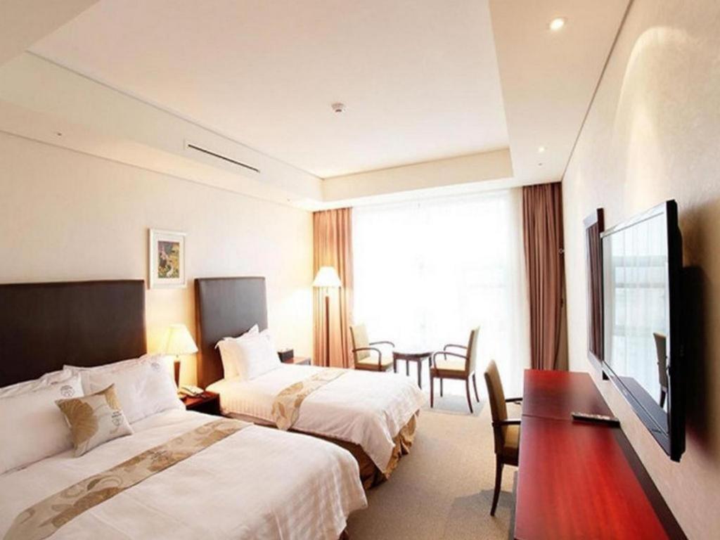 Hotel Sunshine Daejeon Bagian luar foto