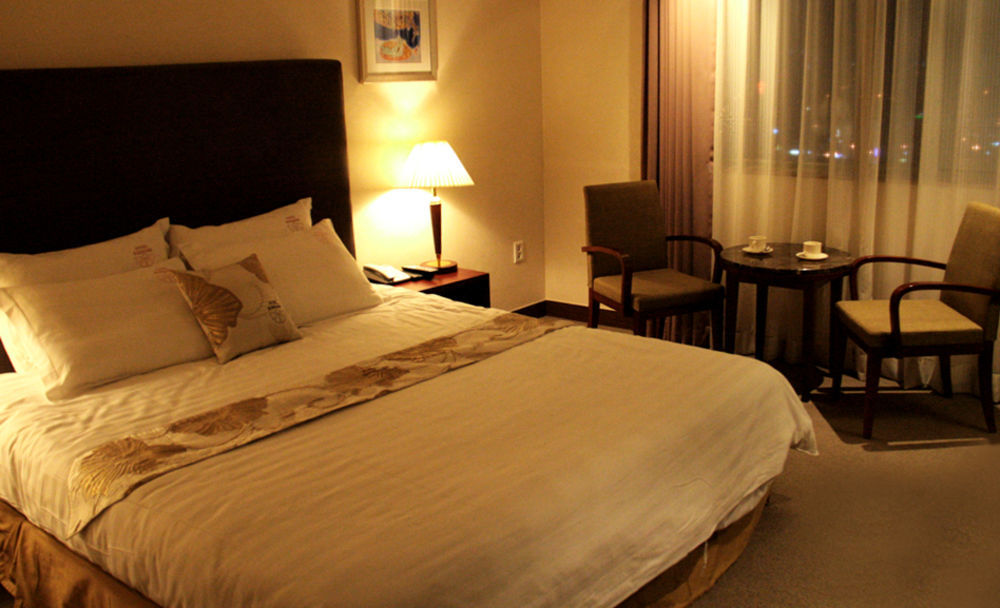 Hotel Sunshine Daejeon Bagian luar foto